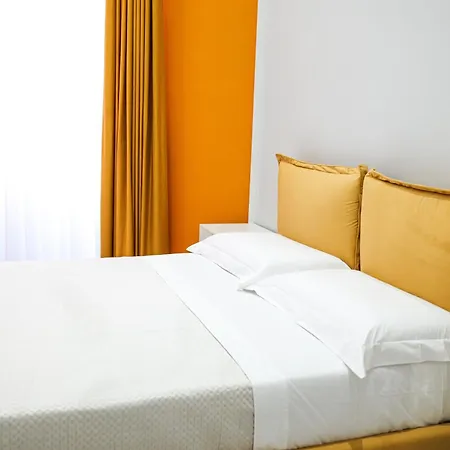 Apartamento Di Lusso In Centro - Street Street Nápoles